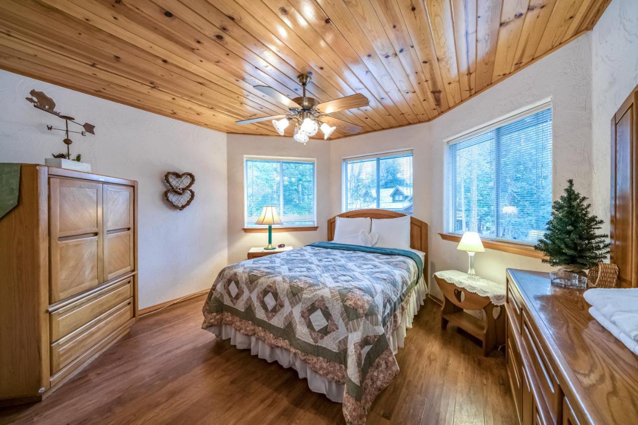 Black Bear Cabin Bass Lake Exterior foto