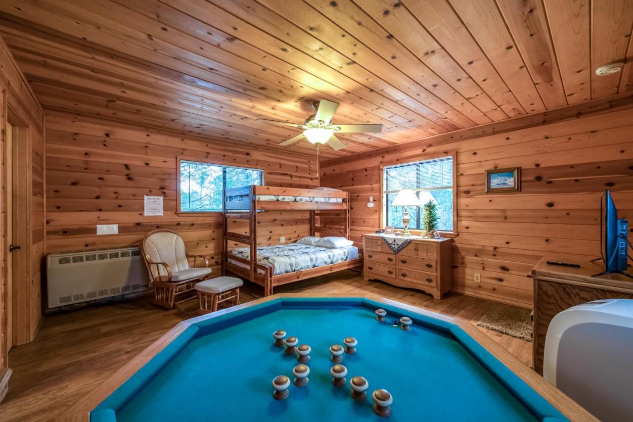Black Bear Cabin Bass Lake Exterior foto